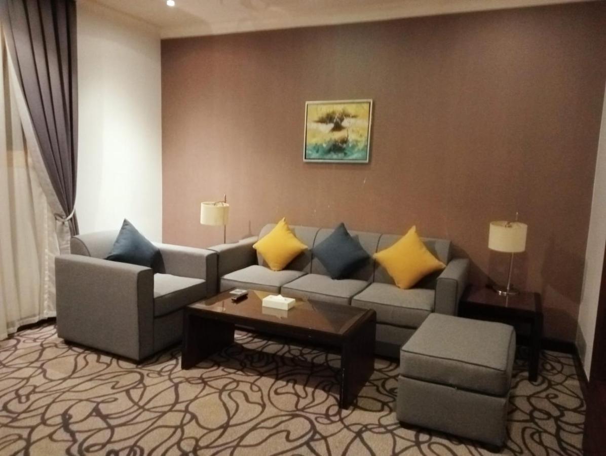 โกลเด้นทิวลิป อัล โคบาร์ โฮเต็ล Hotel อัลโคห์บาร์ ภายนอก รูปภาพ
