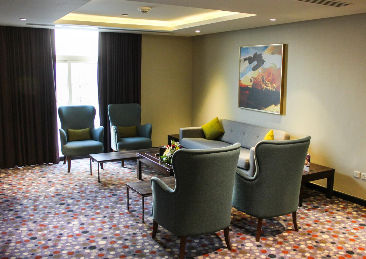 โกลเด้นทิวลิป อัล โคบาร์ โฮเต็ล Hotel อัลโคห์บาร์ ภายนอก รูปภาพ