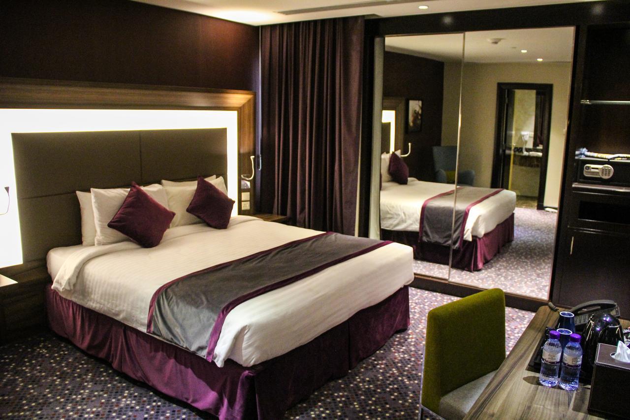โกลเด้นทิวลิป อัล โคบาร์ โฮเต็ล Hotel อัลโคห์บาร์ ภายนอก รูปภาพ