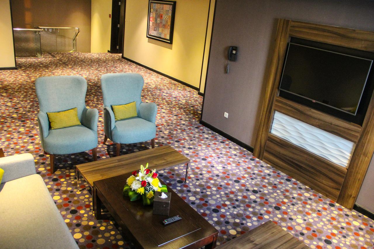 โกลเด้นทิวลิป อัล โคบาร์ โฮเต็ล Hotel อัลโคห์บาร์ ภายนอก รูปภาพ